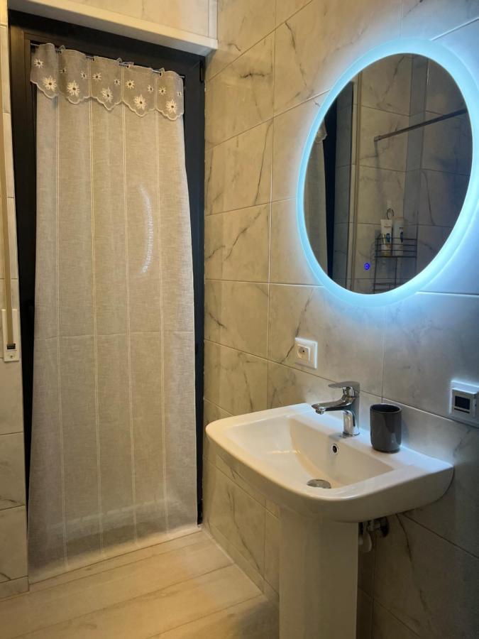 Alma Rose Apartment Корча Екстер'єр фото